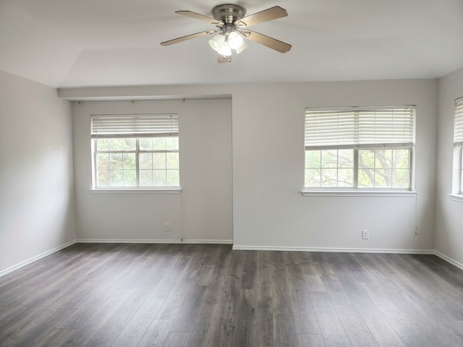 Building Photo - 7219 Burns Crossing