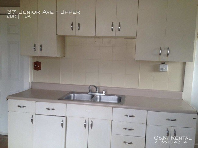 Building Photo - 2 bedroom in Buffalo NY 14210