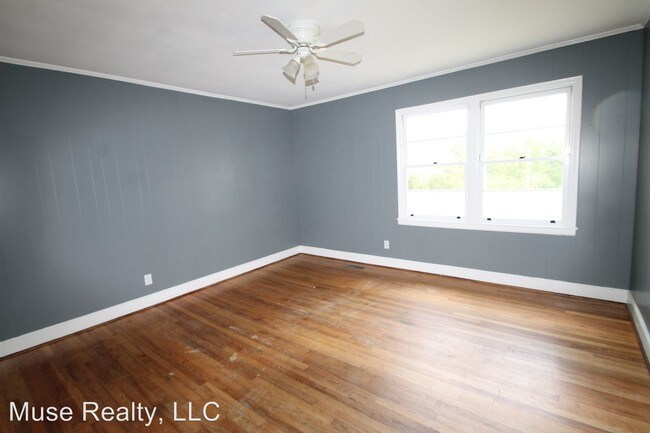 Building Photo - 3 br, 1.5 bath House - 3393 JS Gaston Road