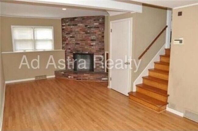 Foto del edificio - Beautiful North Johnson County Home-Available in JUNE!!