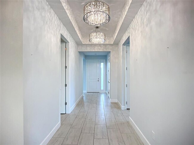 Foto del edificio - 15459 Santa Pola Dr