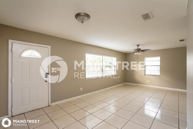 Foto del edificio - 5318 E 18TH AVE, TAMPA, FL 33619