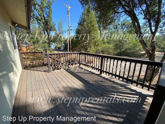 Foto del edificio - 3 br, 3 bath House - 11362 Yankee Hill -A