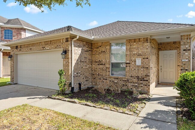 Foto del edificio - 20935 Brodie Ln