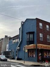 Building Photo - 600 N 11th St