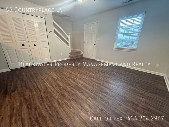 Foto del edificio - 55 Countryplace Ln