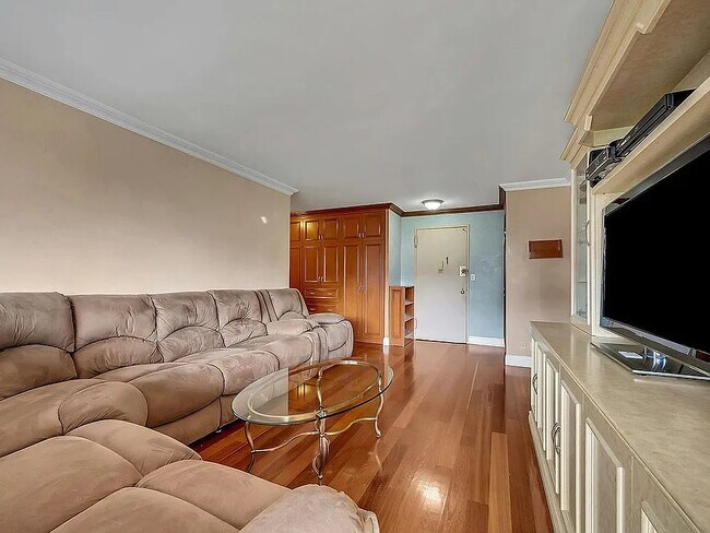 Foto del edificio - 555 Kappock St