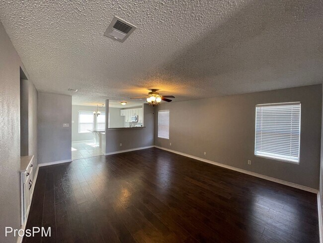 Building Photo - 3 br, 2 bath House - 8513 Swan Park