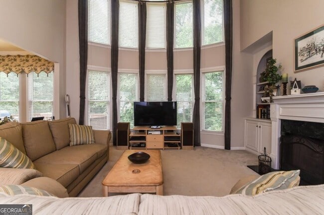 Foto del edificio - 3748 Manor Glen Ln NW