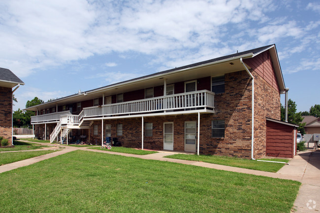 Foto principal - Spring Creek Apartments