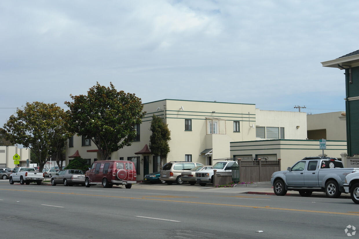 Foto del edificio - Lee Apartments