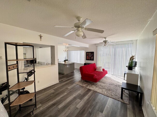 Building Photo - Modern 3-Bedroom rental in Davenport, FL