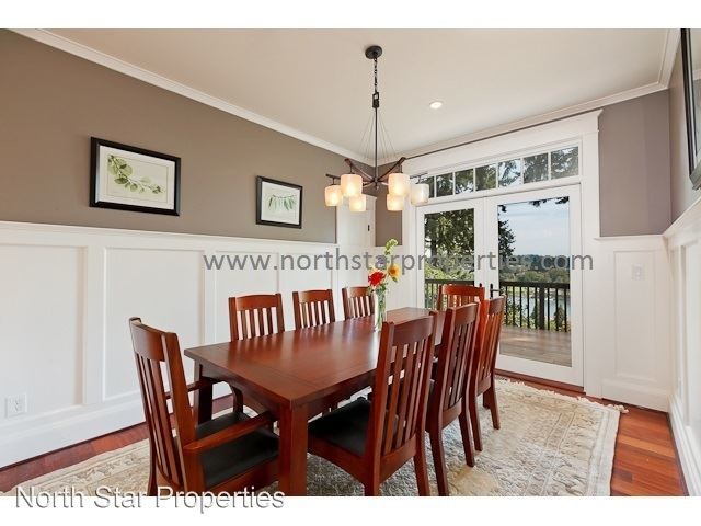 Building Photo - 298 SW Birdshill Rd