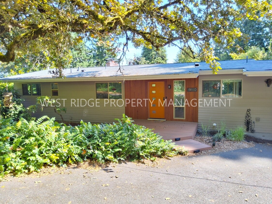 Primary Photo - 19110 Kantara Way
