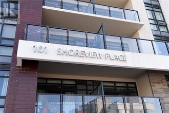 Building Photo - 101 Shoreview Pl