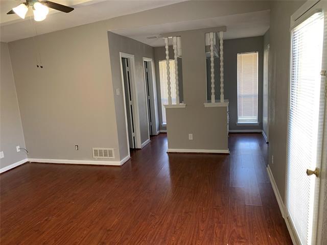 Foto del edificio - 3426 Valley View Ln