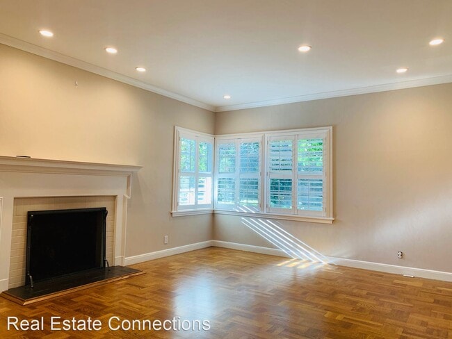 Building Photo - 4 br, 3.5 bath House - 517 Pearl Avenue