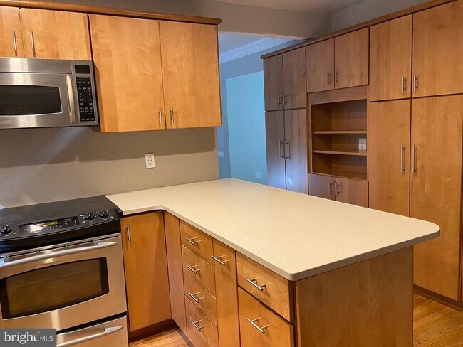 Foto del edificio - 1413 Fallswood Dr