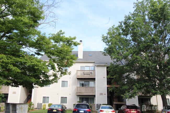 Foto del edificio - 1915 Aspen Dr