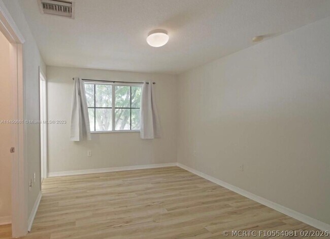 Building Photo - 6030 SW 19th Pl
