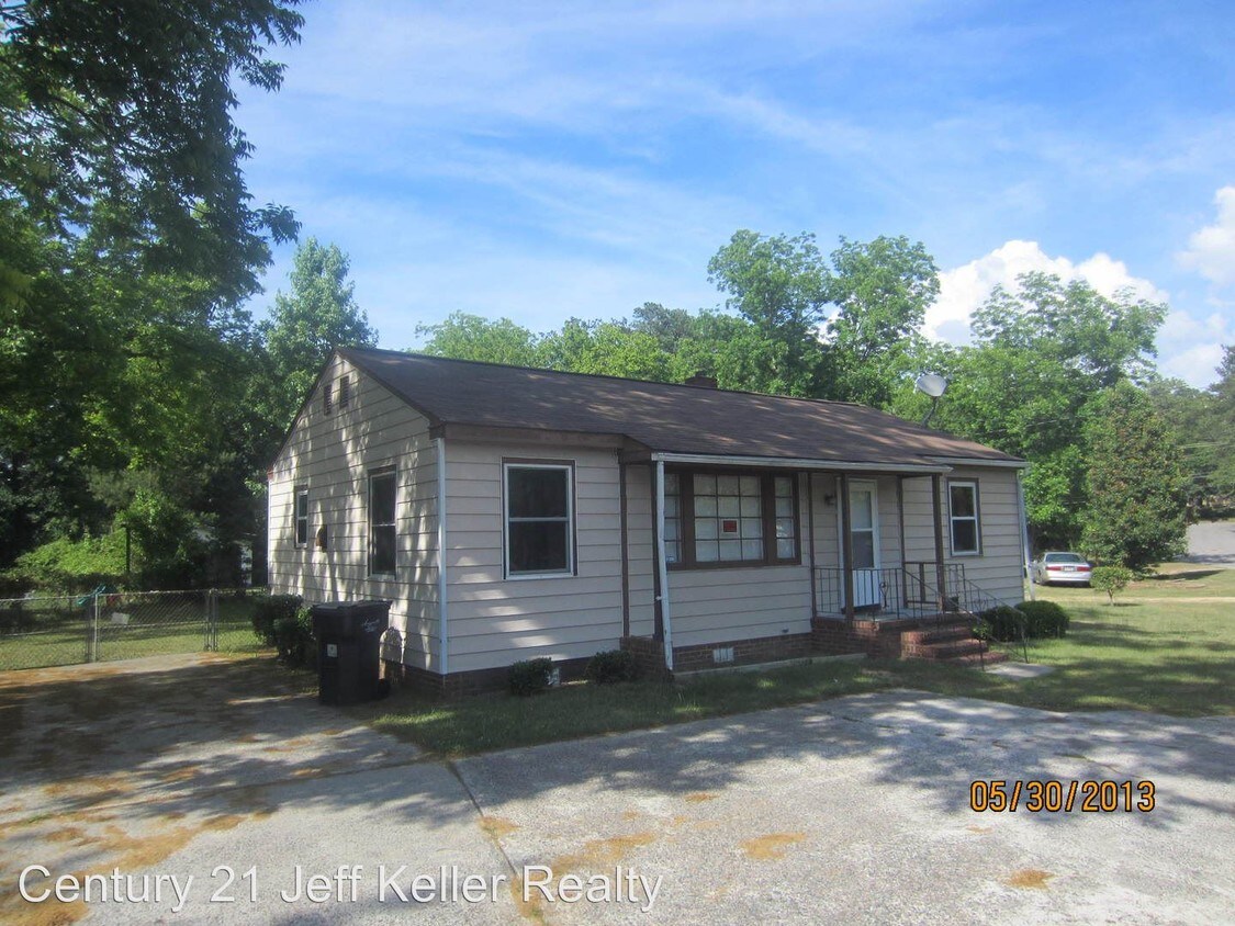 Primary Photo - 4 br, 2 bath House - 2321 Henry Circle