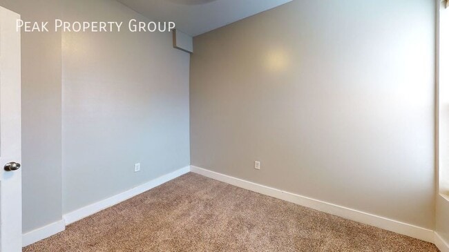 Building Photo - 22 Chittenden Ave