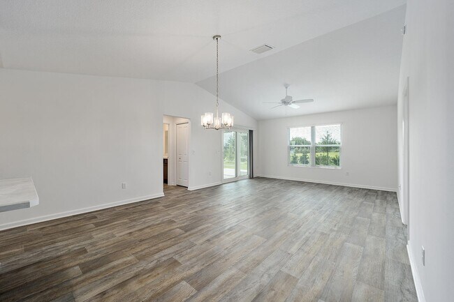 Building Photo - 266 Zingale Ln