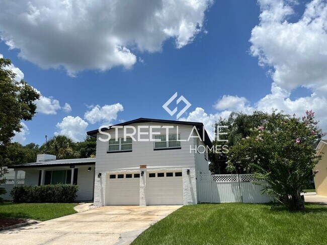 Building Photo - REDUCED! - Now offering $500 off first ful...