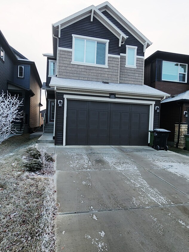 Primary Photo - 1475 Plum Cir SW