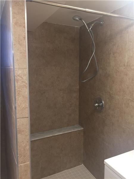 Foto del edificio - 948 Hollywood Ave