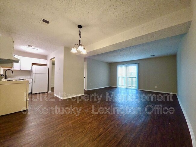 Photo - 356 Redding Rd Apartment