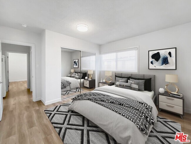 Foto del edificio - 1444 Cochran Ave