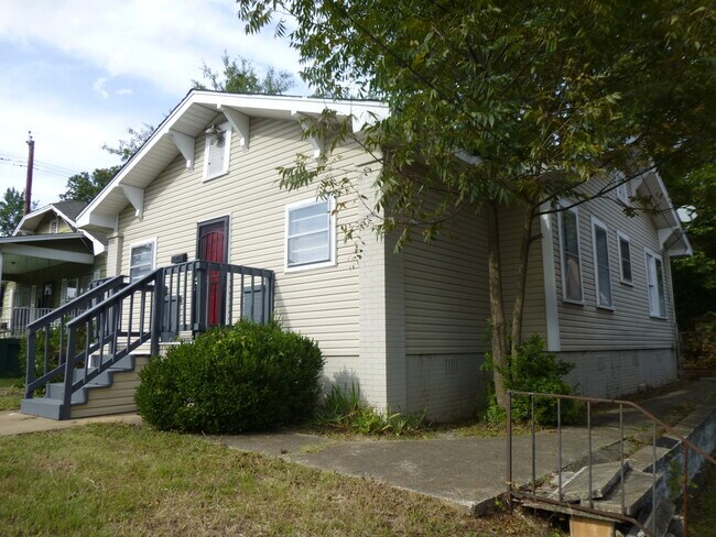 Foto del edificio - 419 19th St S