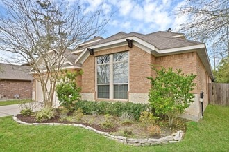 Building Photo - 107 Autumn Forest Ln