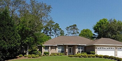 Building Photo - 2026 Kildare Cir