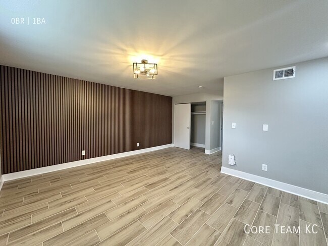 Foto del edificio - 2320 W 47th Ave