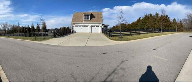 Foto del edificio - 3987 Hidden Falls Dr