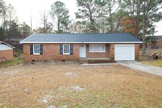 Building Photo - 923 Rancho Dr