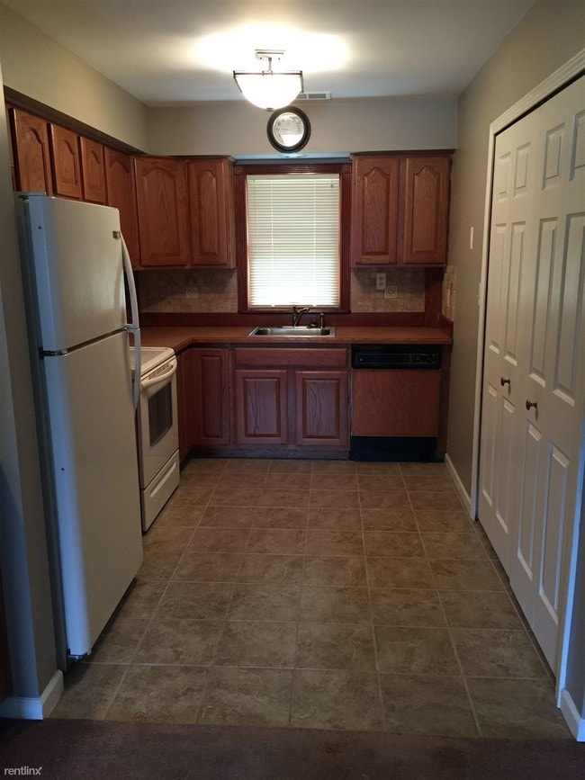Building Photo - 25810 Lira Ln