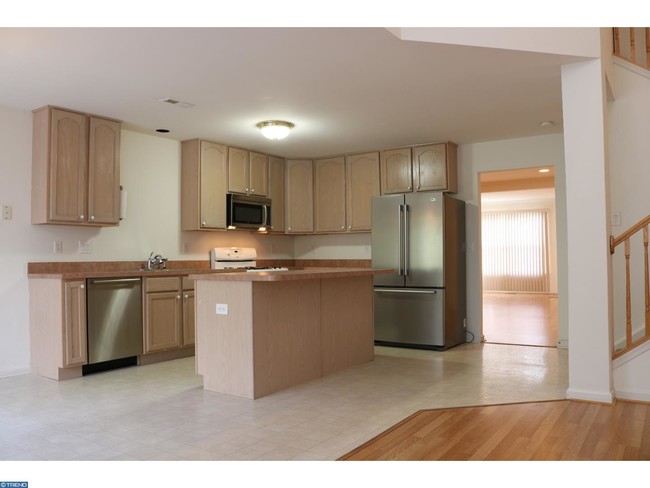 Building Photo - 117 Ashley Dr