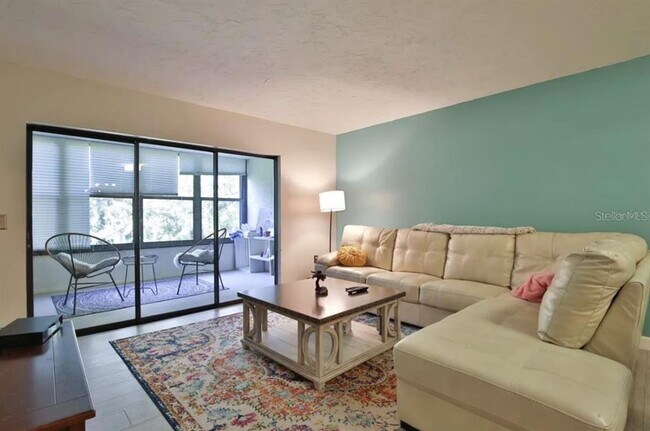 Foto del edificio - 283 Sherwood Dr