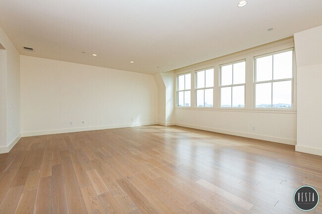 Foto del edificio - 2812 Washington St