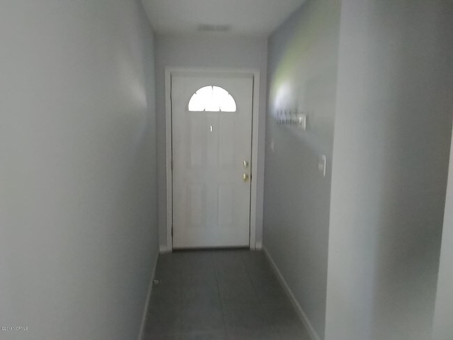 Foto del edificio - 114 Ryan Glenn Dr