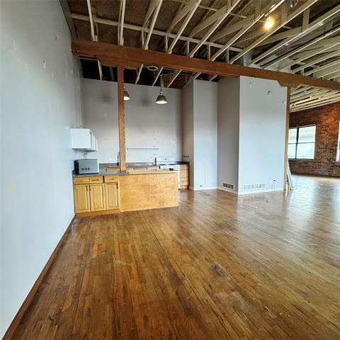 Foto del edificio - 2220 S Harwood St