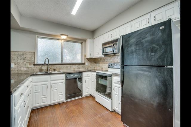 Foto del edificio - 3601 Willow Ridge Dr