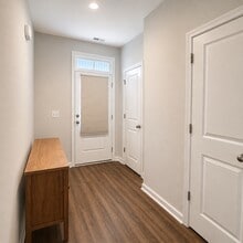 Building Photo - 9060 Laurel Bay Ln
