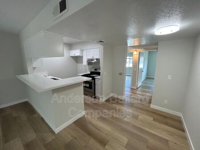 Foto del edificio - 8603 Fenwick St