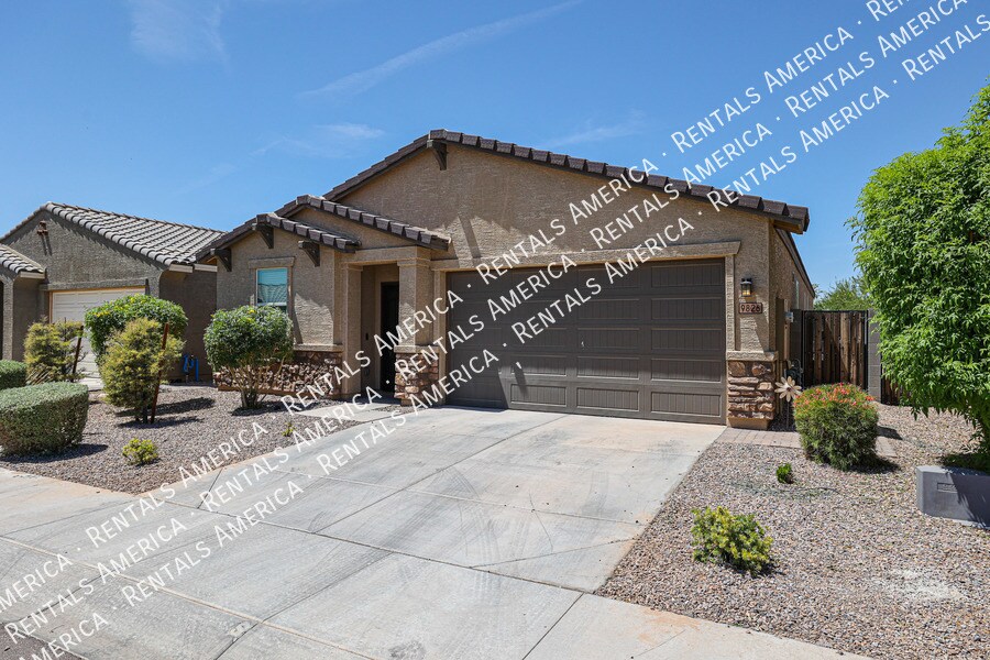 Foto principal - 9826 W Trumbull Rd