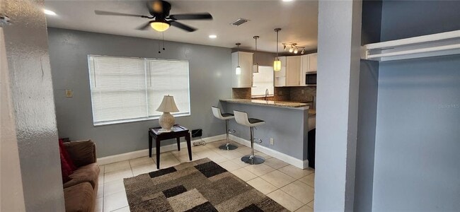 Foto del edificio - 10706 N 15th St