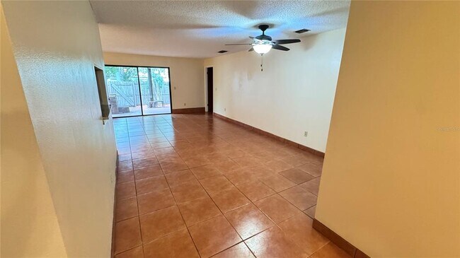 Foto del edificio - 2657 Exuma Way